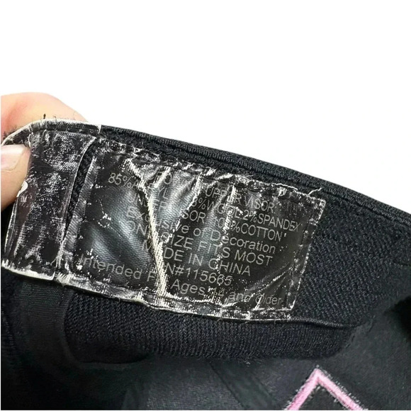 Sony PlayStation Button Symbol OSFM Elastic Fitted Hat - Picture 8 of 8